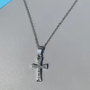 Nuevo Collar Cruzado de Moda Elegante para Mujeres