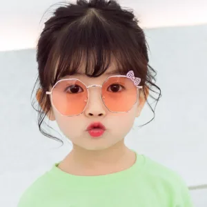 Gafas de sol de Metal con lazo para niños y niñas: estilo y protección para los más pequeños